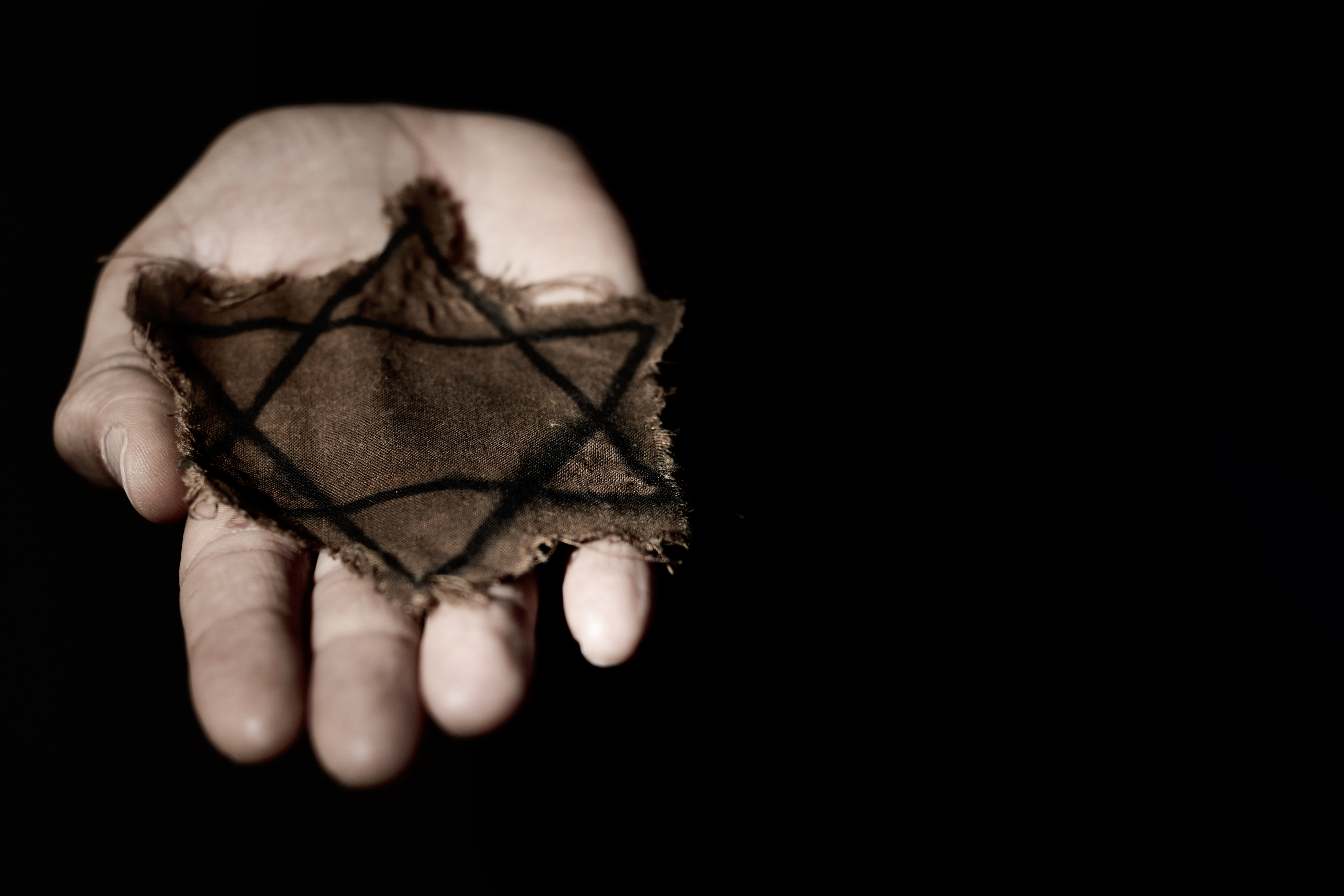 Este Día de Conmemoración del Holocausto, honremos a los héroes Este Día de Conmemoración del Holocausto, honremos a los héroes
