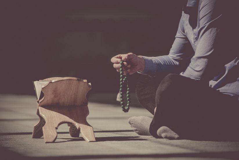 Muslim man praying