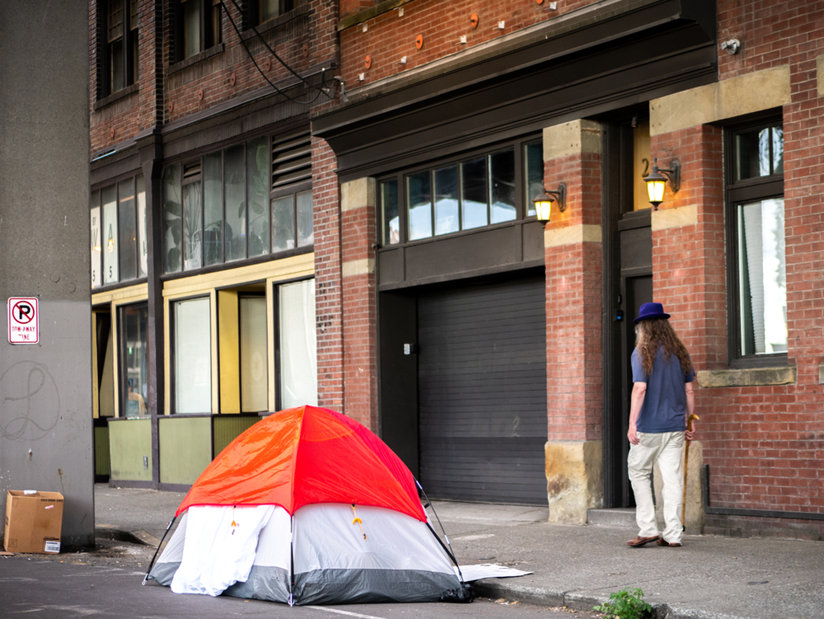 Homeless tent