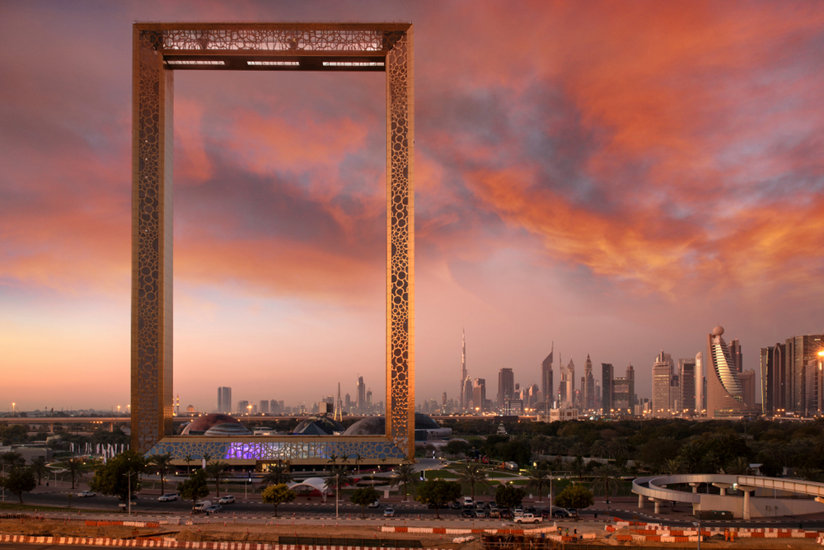 Frame building in Dubais